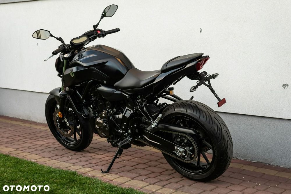 Yamaha MT - 4