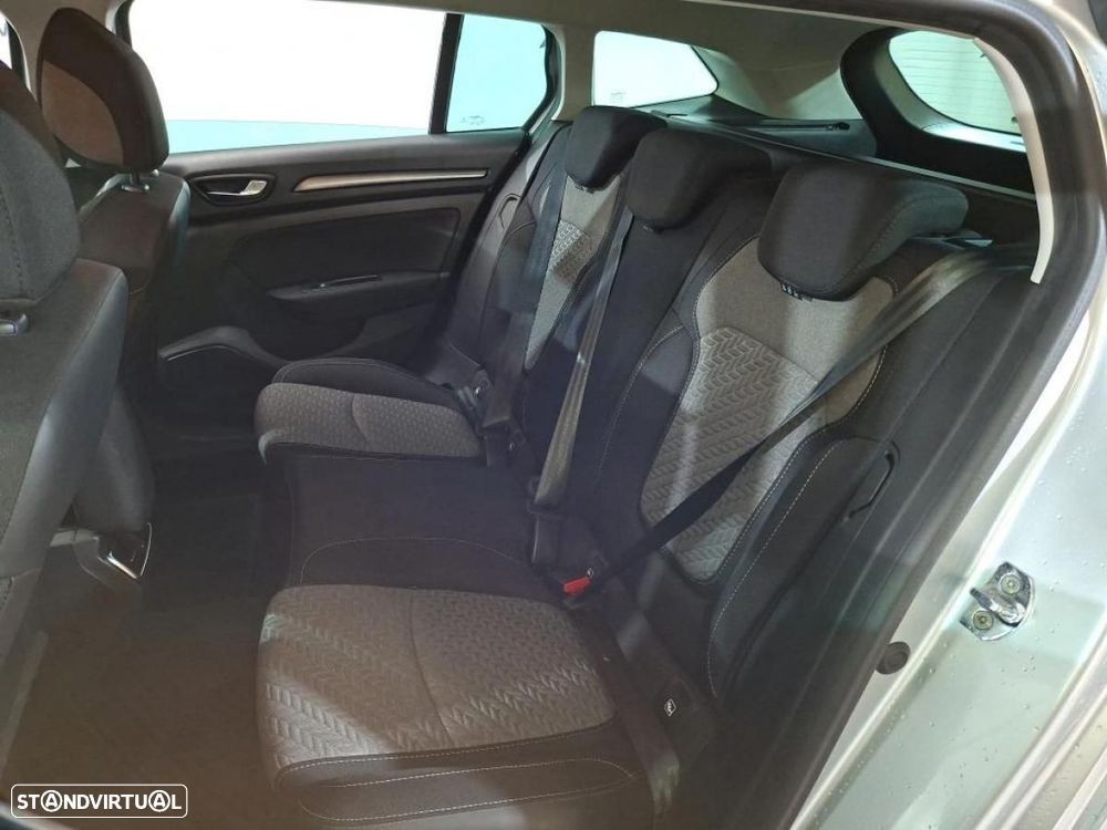 Renault Mégane Sport Tourer 1.5 Blue dCi Limited - 6
