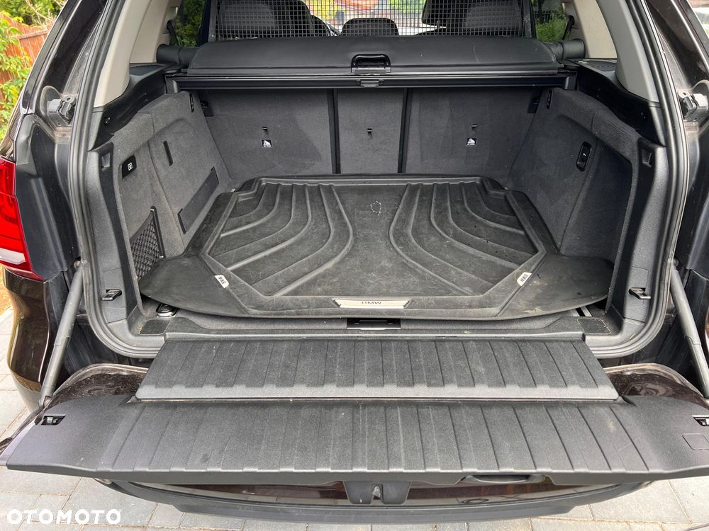 BMW X5 xDrive30d - 14
