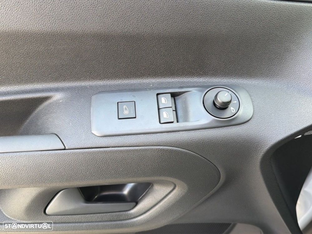 Fiat Doblo 1.5 BlueHDi Maxi - 8