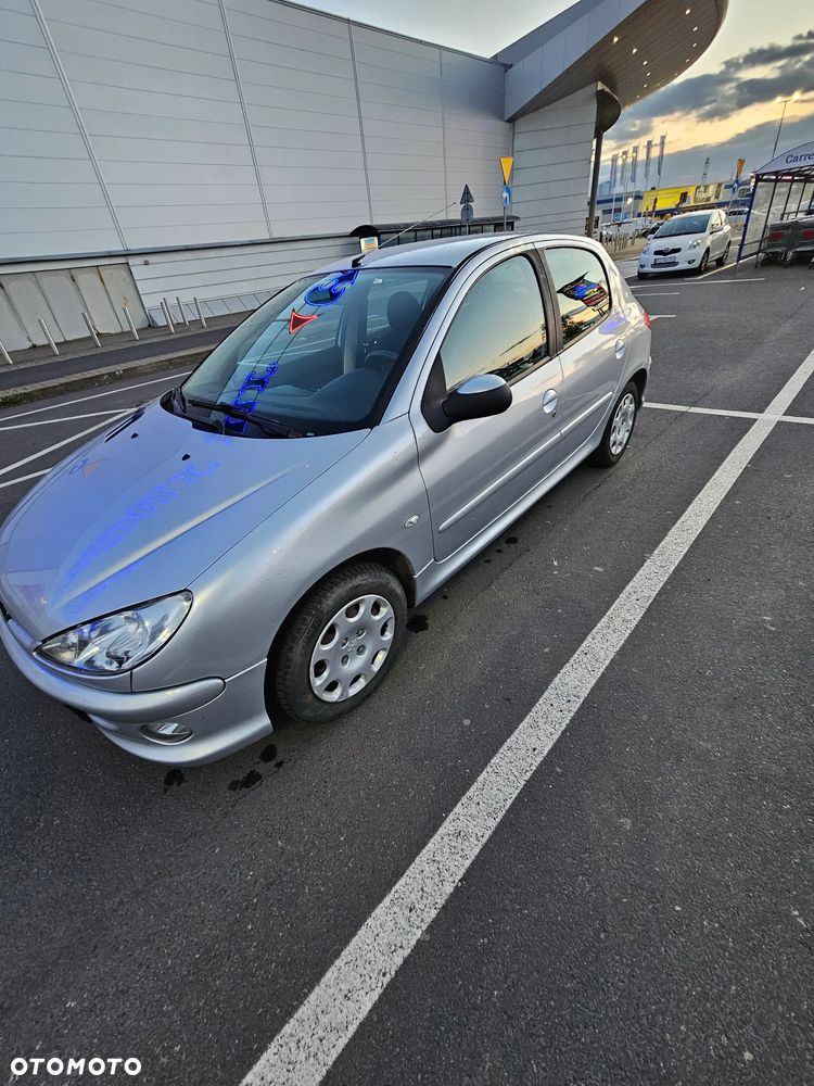 Peugeot 206 1.4 Trendy - 4