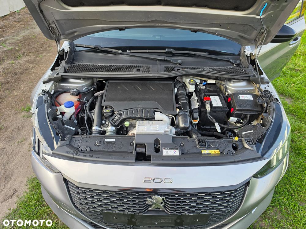 Peugeot 208 PureTech 130 EAT8 GT - 19