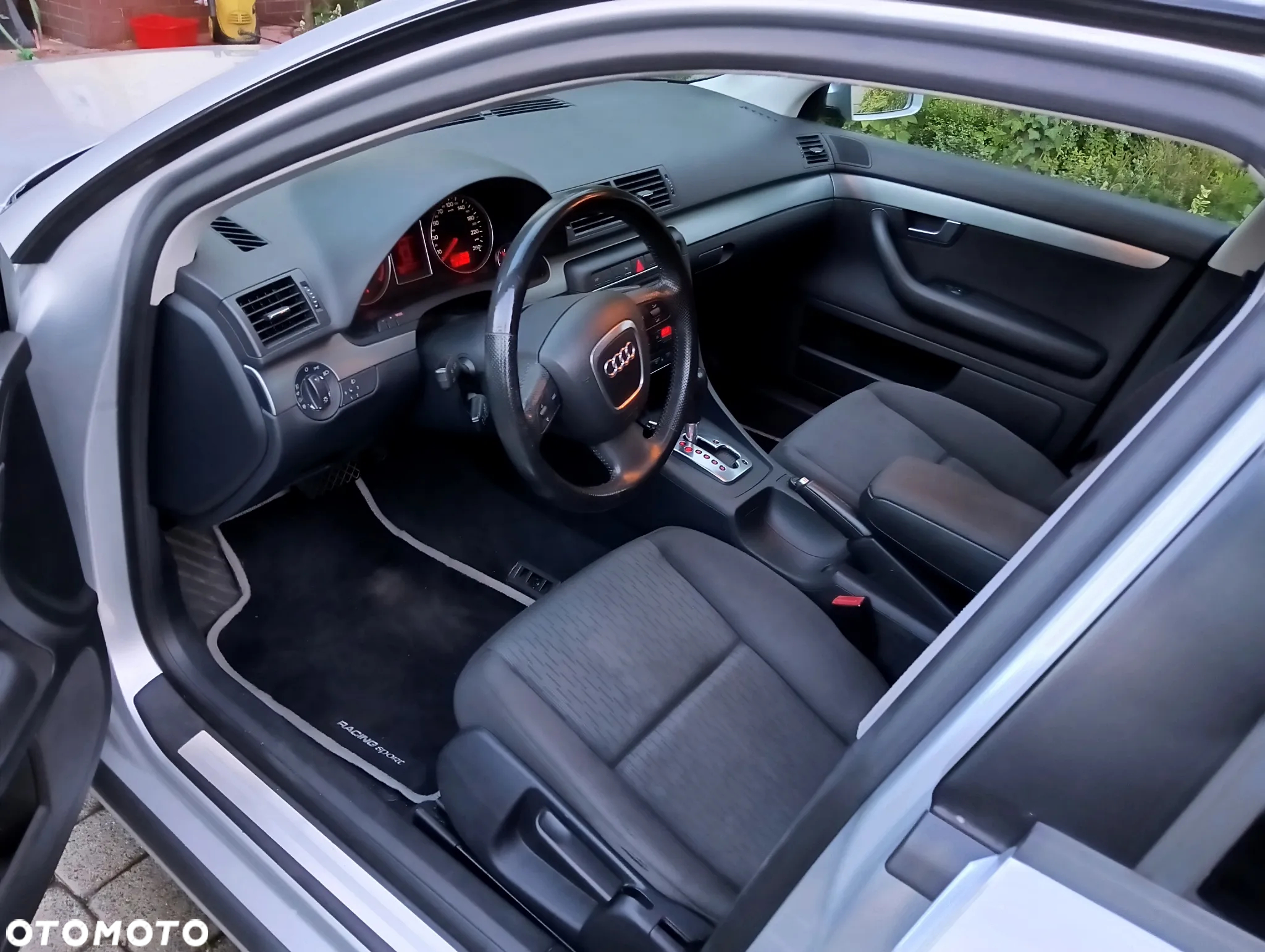 Audi A4 1.8T Multitronic - 14
