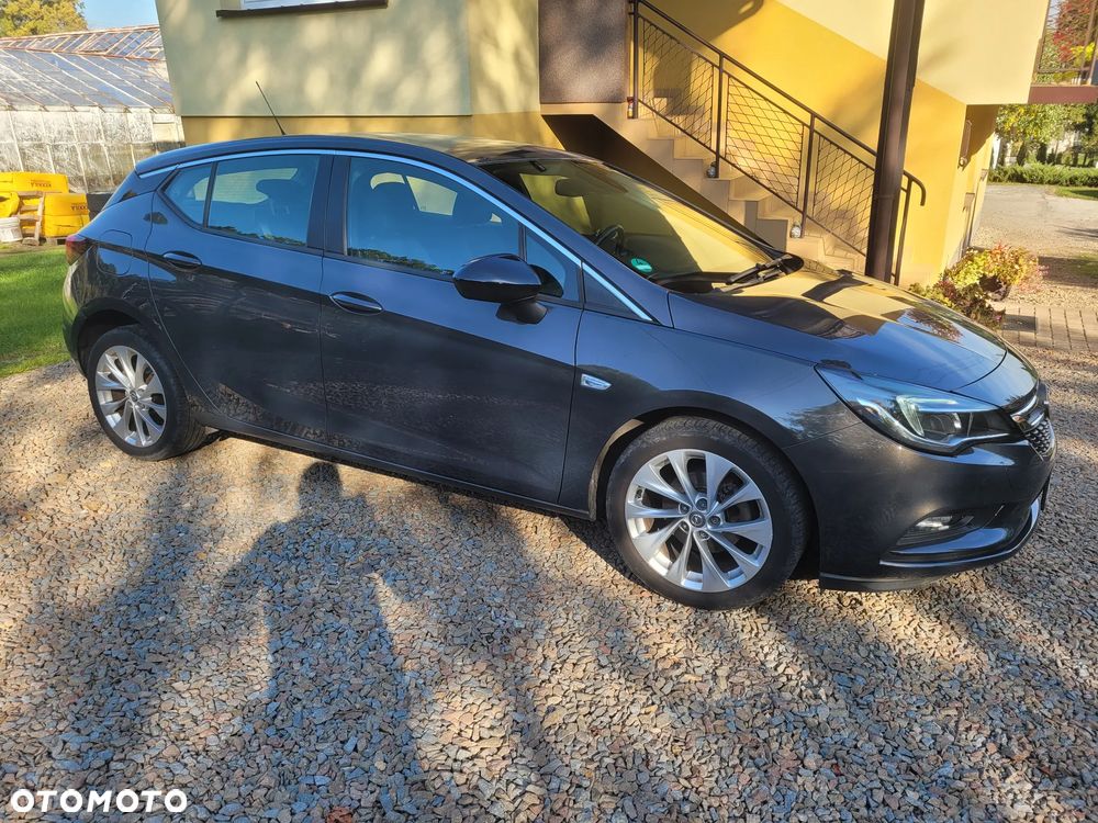 Opel Astra 1.4 Turbo Edition - 10