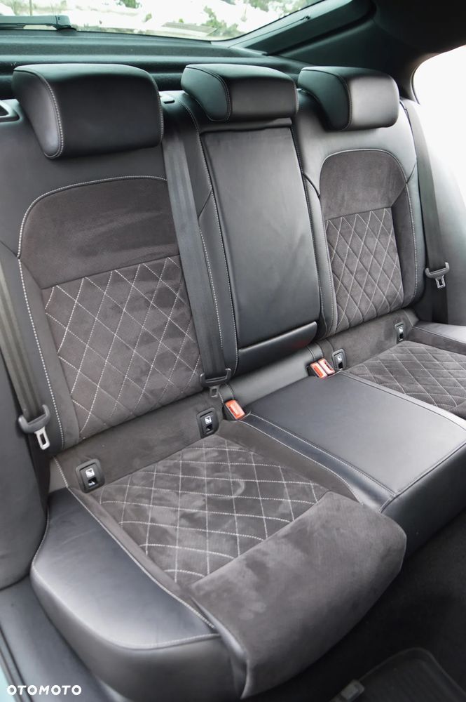 Skoda Superb 2.0 TSI 4x4 Sportline DSG - 31