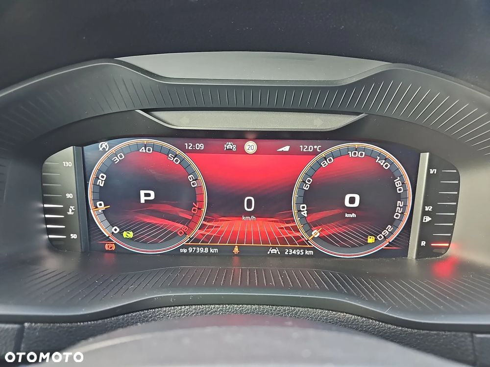 Skoda Karoq 1.5 TSI ACT Sportline DSG - 16