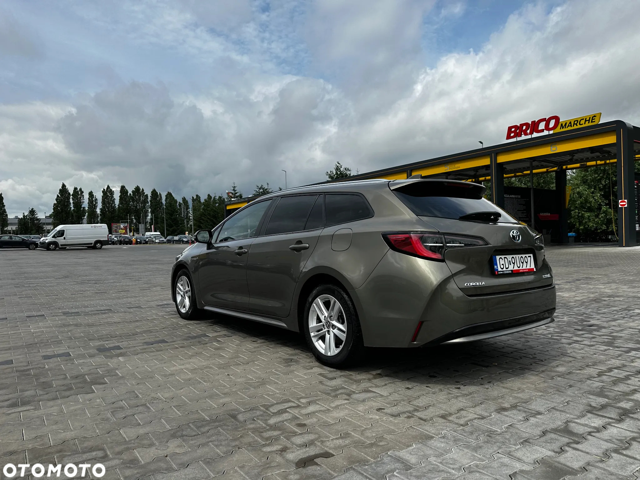 Toyota Corolla - 5