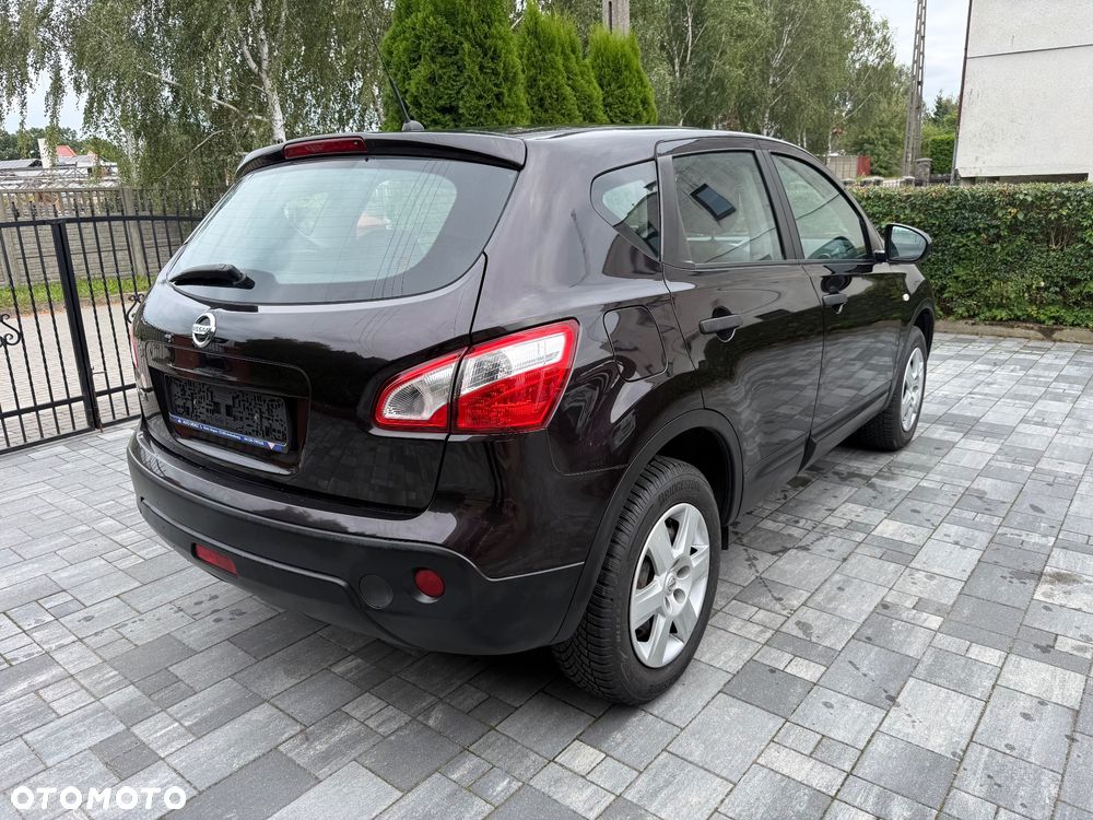 Nissan Qashqai 1.6 Visia - 9