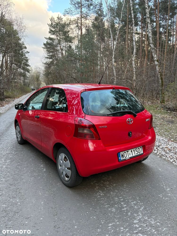 Toyota Yaris 1.0 Luna A/C - 7