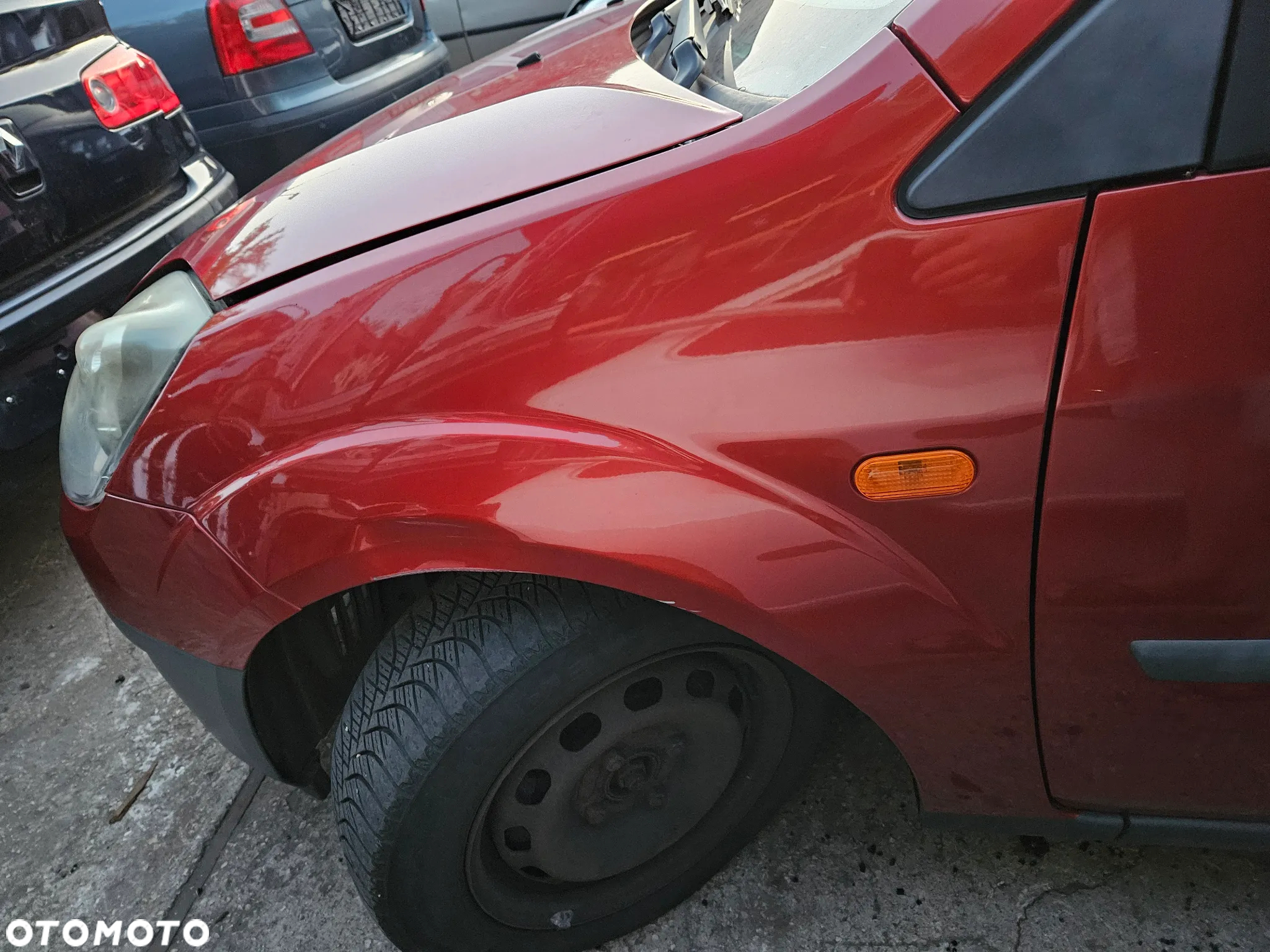 Ford Fiesta MK6  błotnik przód przedni prawy lewy T5 - 3