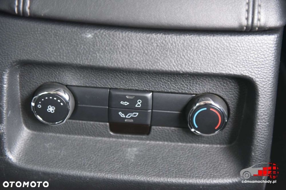 Ford Galaxy - 39