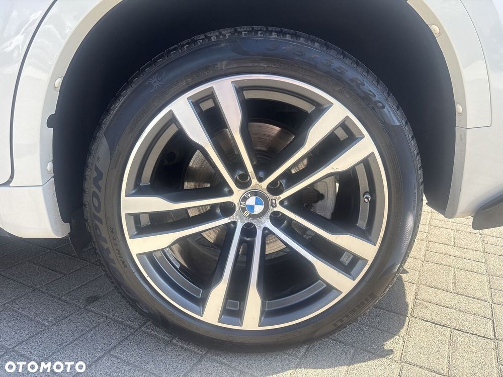 BMW X6 M50d - 29