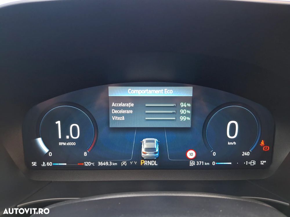 Ford Kuga 1.5 EcoBoost A8 FWD Titanium - 17