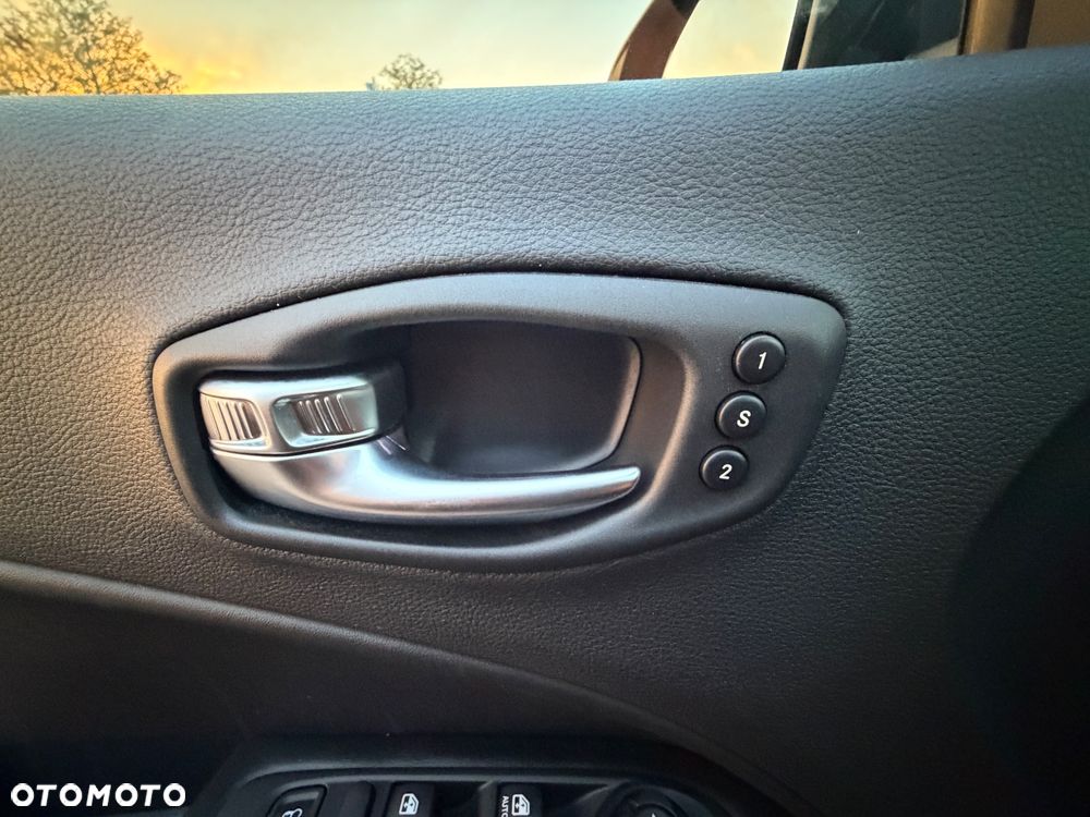 Jeep Compass 1.3 TMair Limited FWD S&S - 11