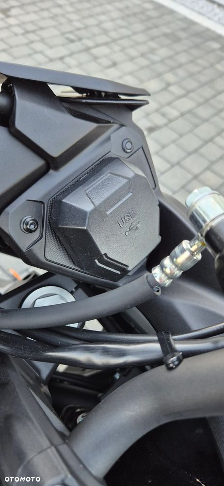 Kawasaki Versys 650 - 2