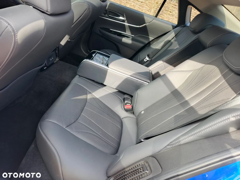 Toyota Mirai Prestige - 29