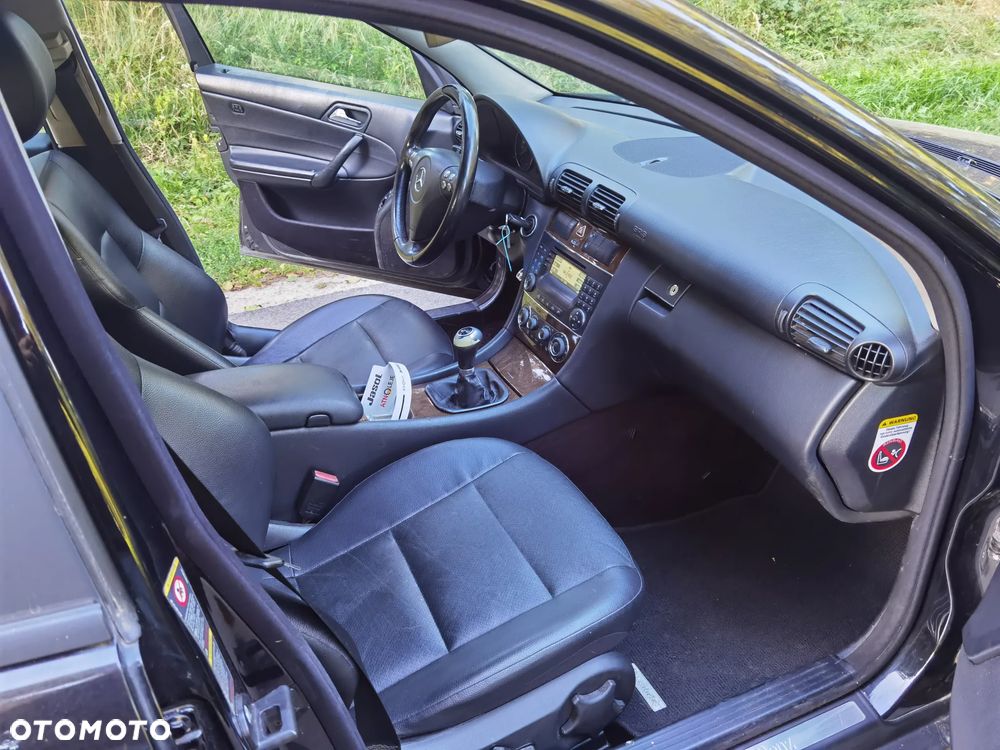 Mercedes-Benz Klasa C 180 T Kompressor Classic Starline - 9