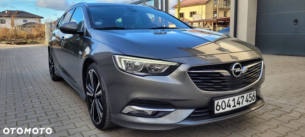 Opel Insignia CT 2.0 T 4x4 Exclusive S&S - 11