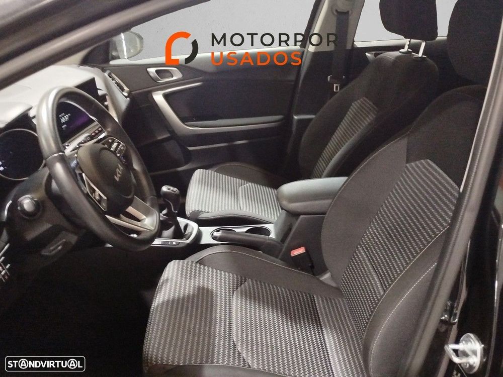 Kia XCeed 1.0 T-GDI Dynamic - 8