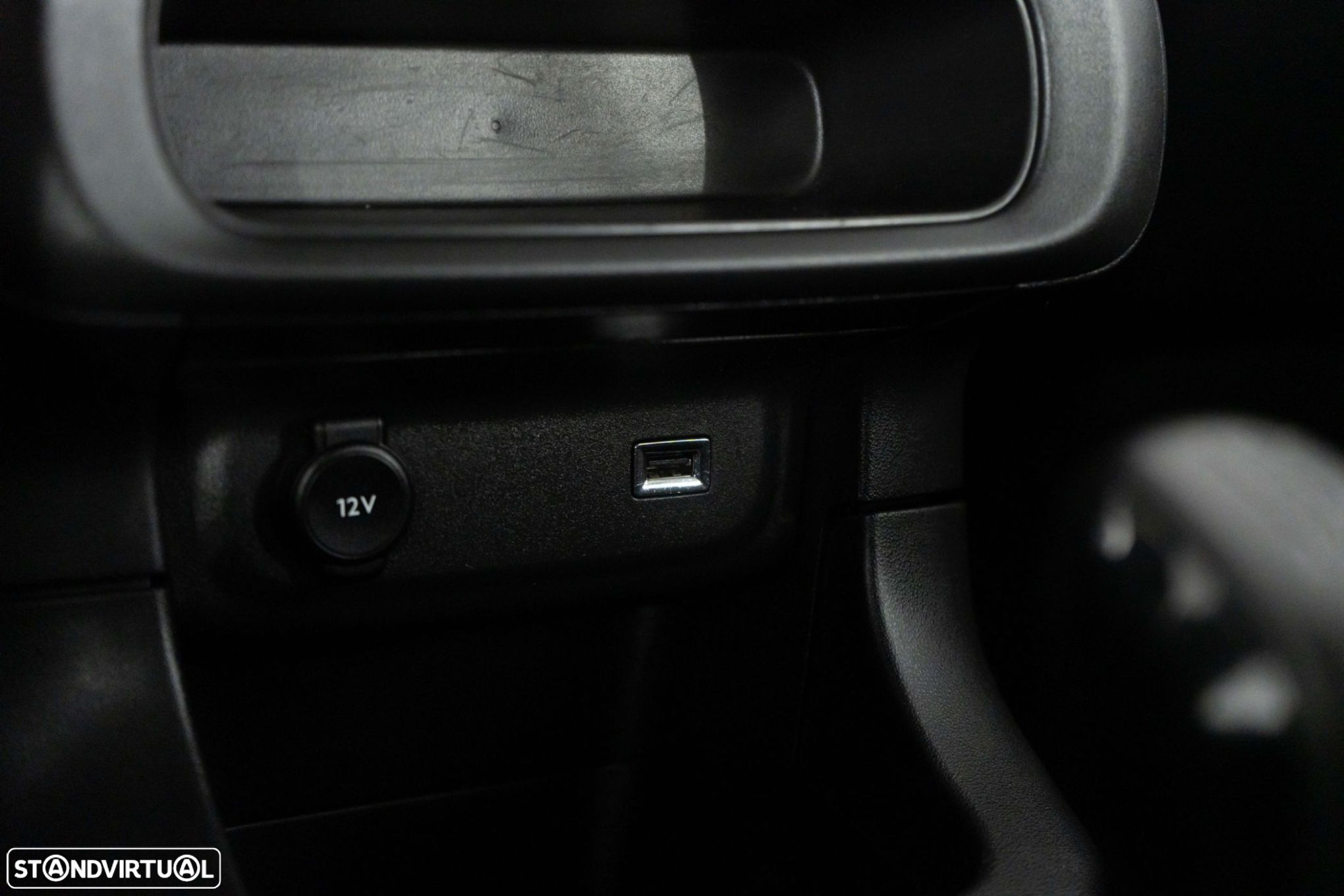 Citroën C3 1.2 PureTech Origins - 23