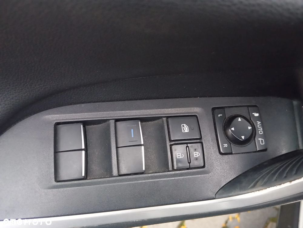 Toyota RAV4 2.5 Hybrid Selection 4x4 - 20