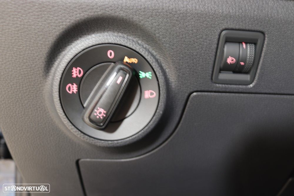 SEAT Arona 1.0 TSI Xperience DSG - 21