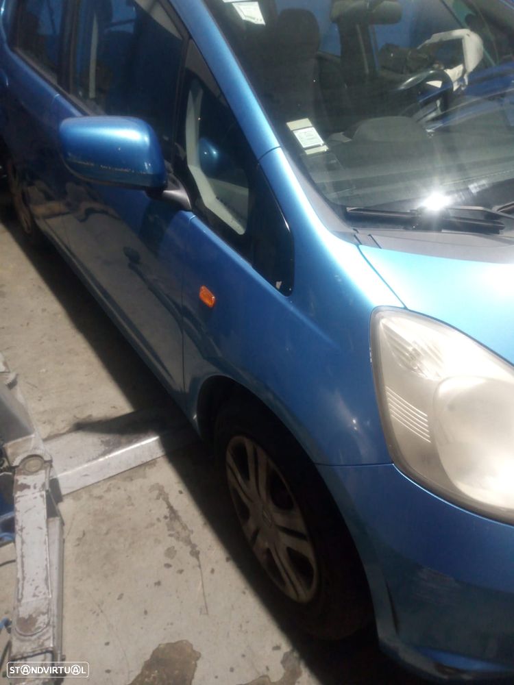 Honda Jazz III 1.2 gasolina - PARA PEÇAS - 6