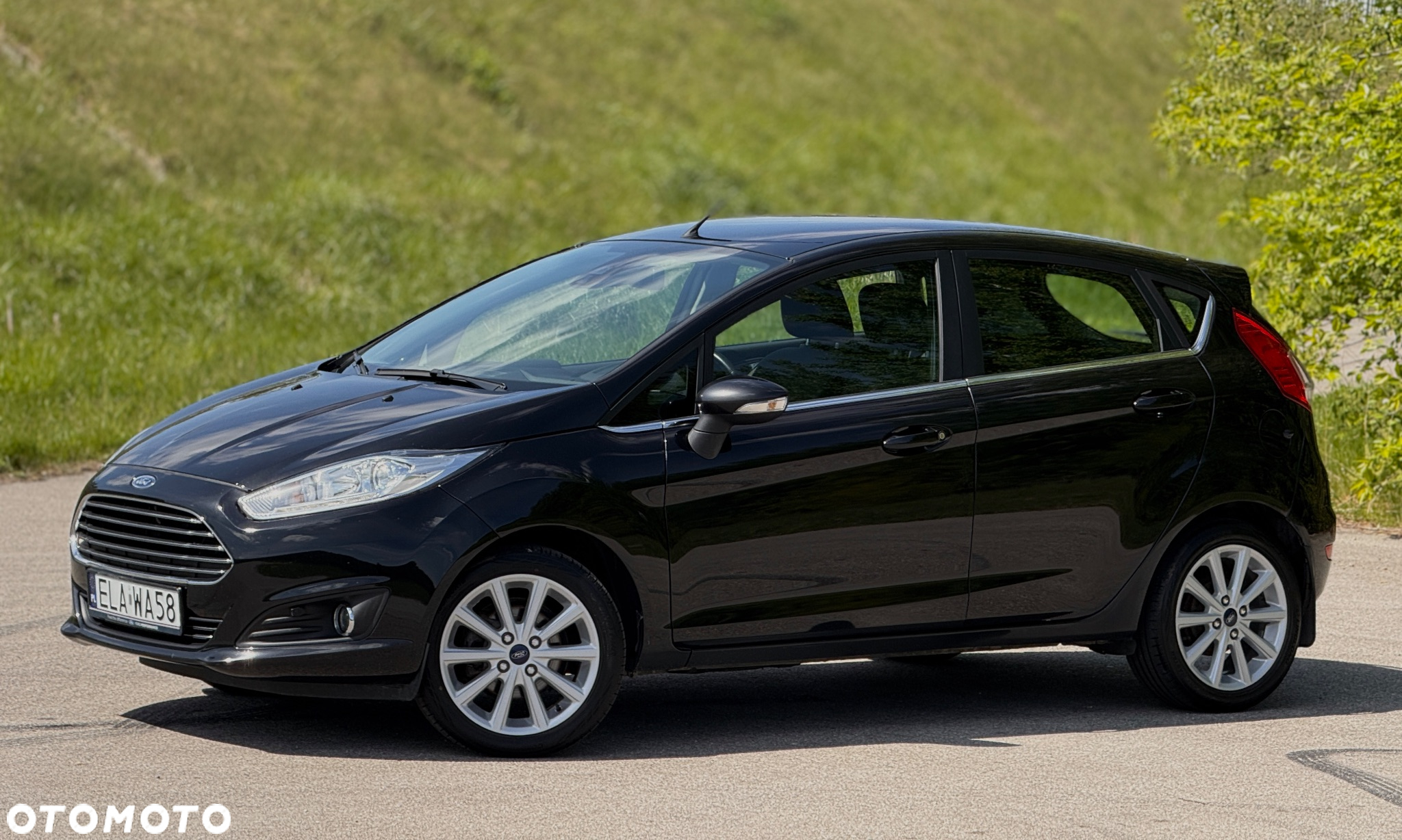 Ford Fiesta 1.0 EcoBoost S&S TITANIUM - 2
