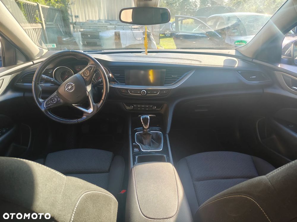 Opel Insignia - 7