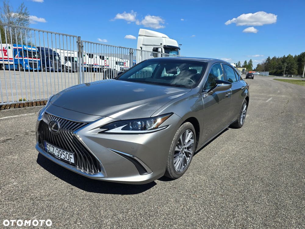 Lexus ES - 2