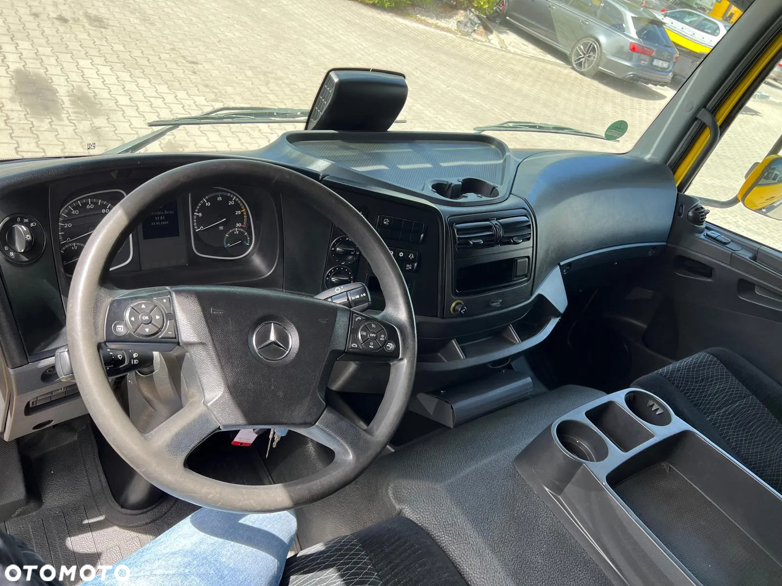 Mercedes-Benz ATEGO - 19