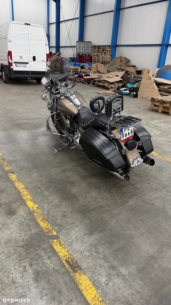 Harley-Davidson Touring Road King - 6