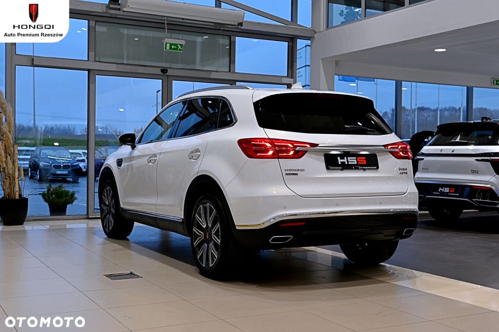 Hongqi HS5 - 21