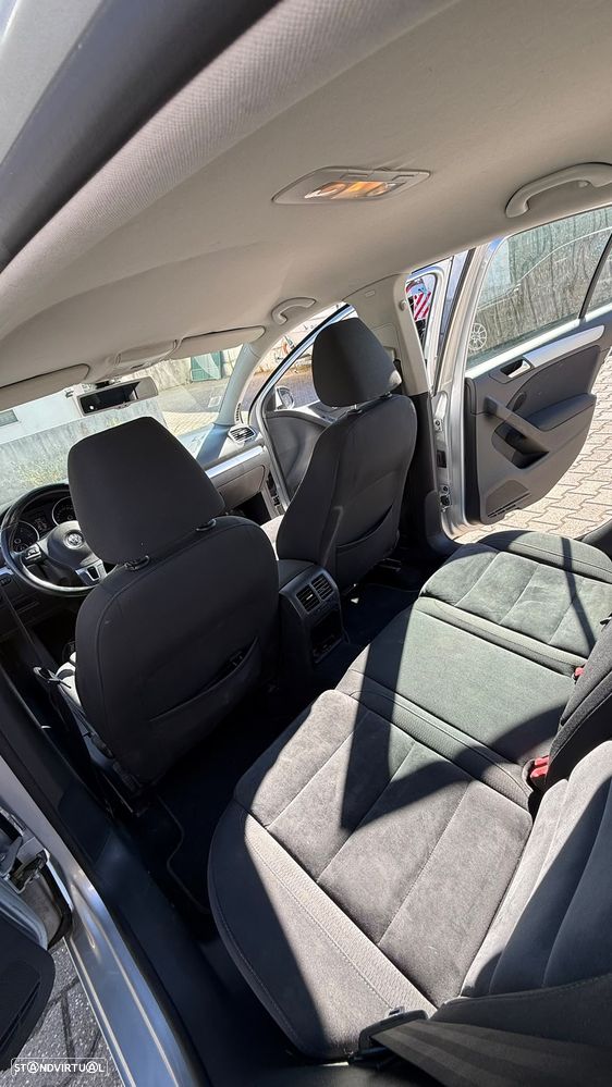VW Golf 1.6 TDi DPF DSG move - 11