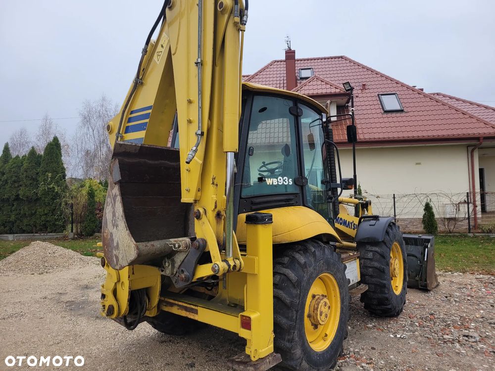 Komatsu WB 93S-5 - 5
