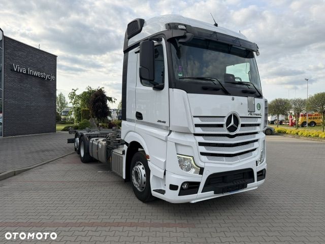 Mercedes-Benz 2545 - 3