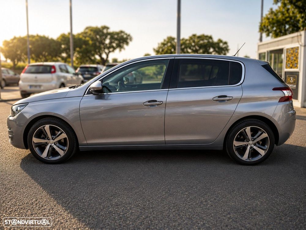 Peugeot 308 - 7
