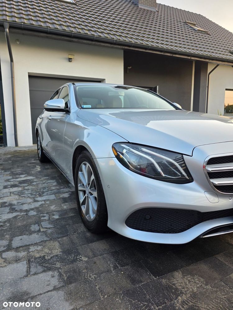 Mercedes-Benz Klasa E 220 d 9G-TRONIC - 7