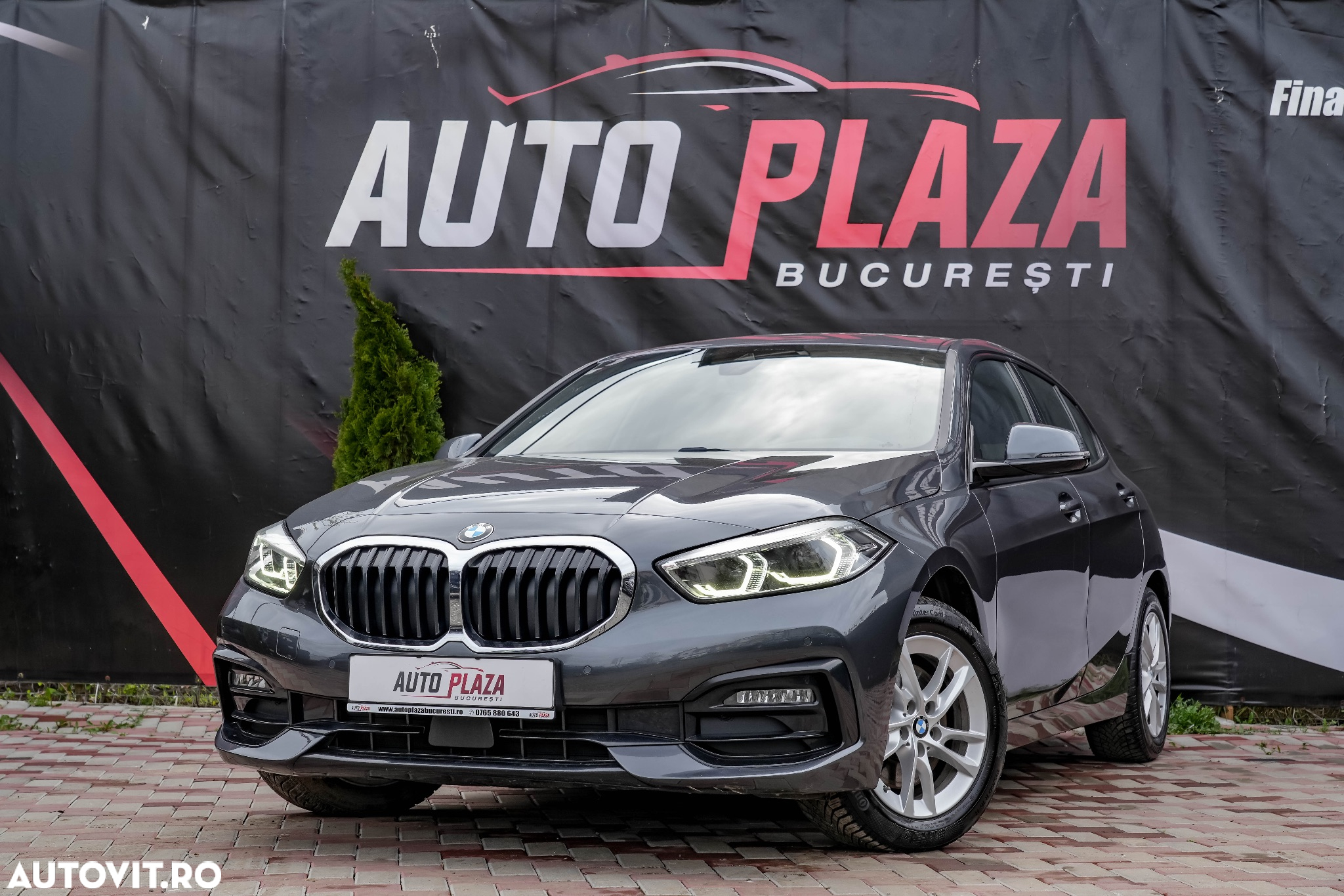 BMW Seria 1 116d Aut. Sport Line - 2