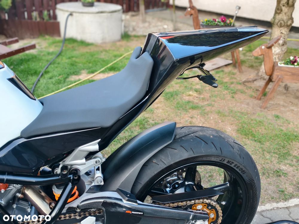 KTM RC 8 - 25