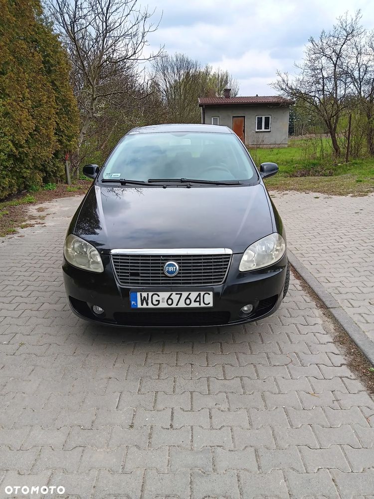 Fiat Croma 1.9 JTD Active - 1