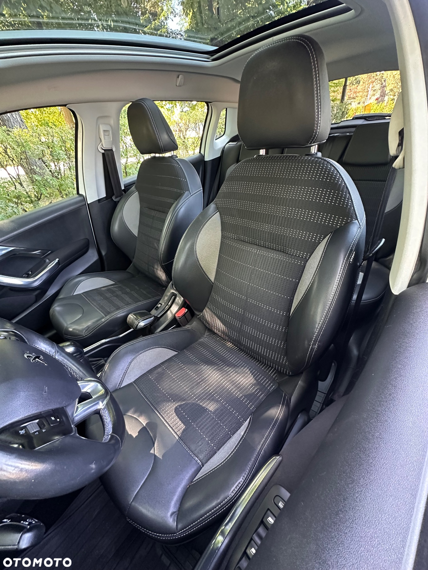Peugeot 2008 e-HDi FAP 92 STOP & START Style - 6