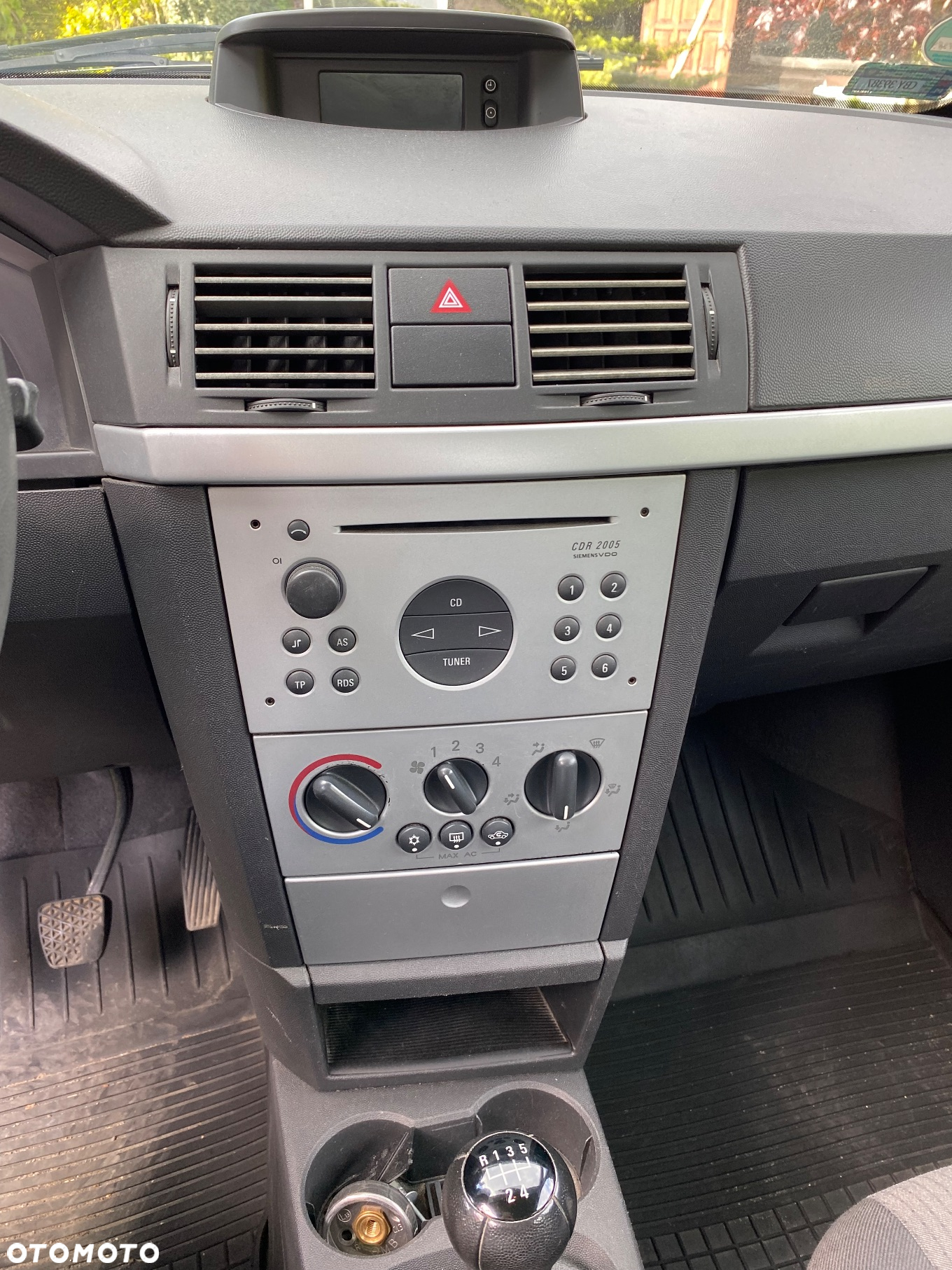 Opel Meriva 1.6 16V (Essentia) - 16