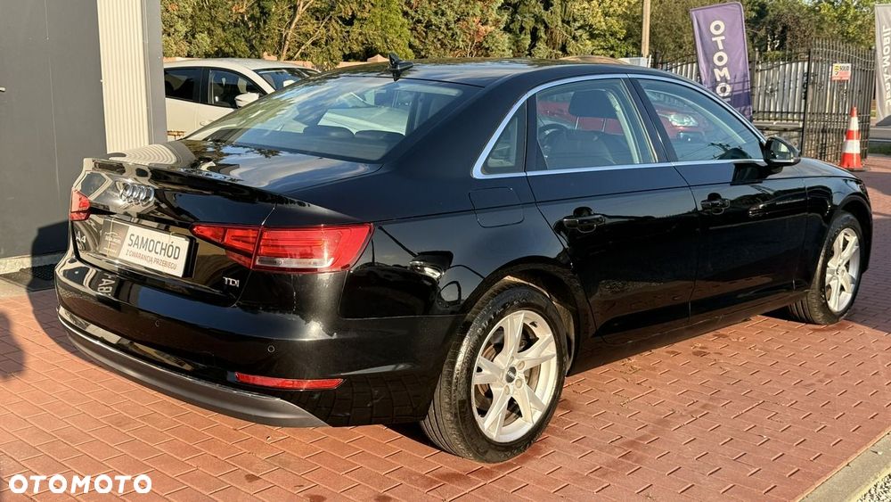 Audi A4 Limousine - 8