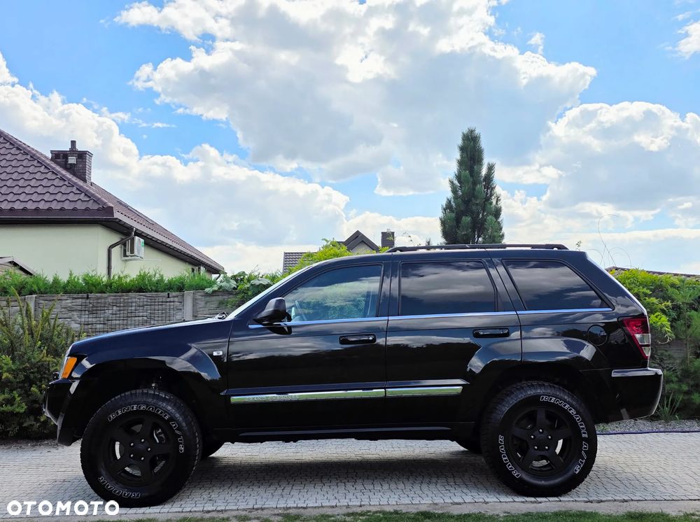 Jeep Grand Cherokee - 13