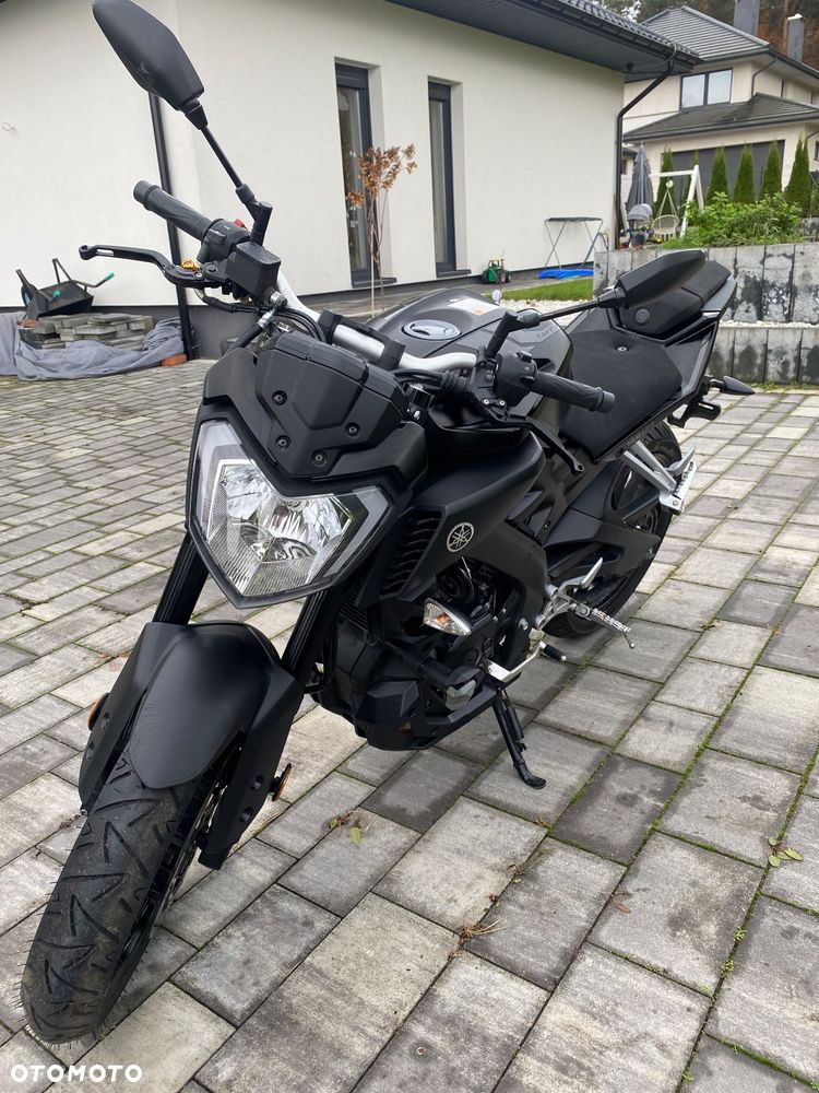 Yamaha MT - 4