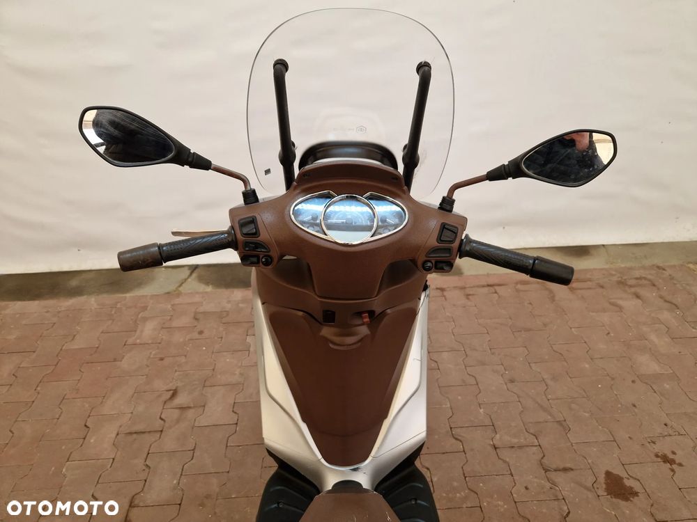 Piaggio Medley - 30