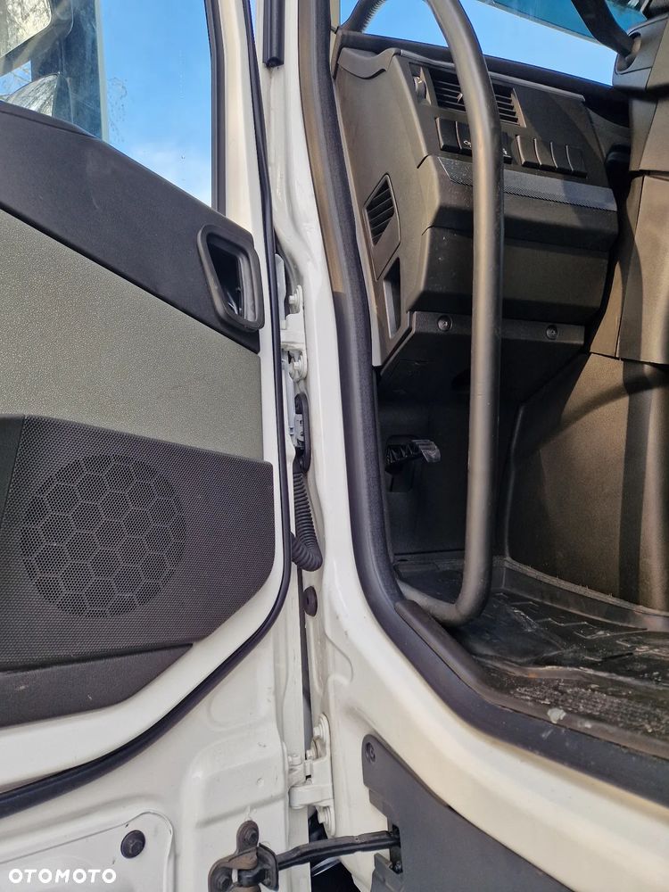 Volvo FH 500 ADR - 10