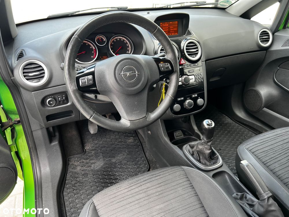 Opel Corsa 1.4 Color Edition - 15