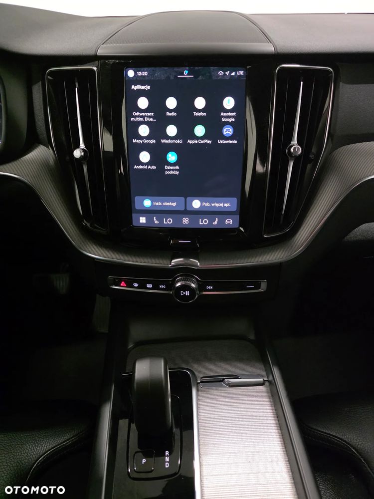 Volvo XC 60 B4 D AWD Ultimate Bright - 14